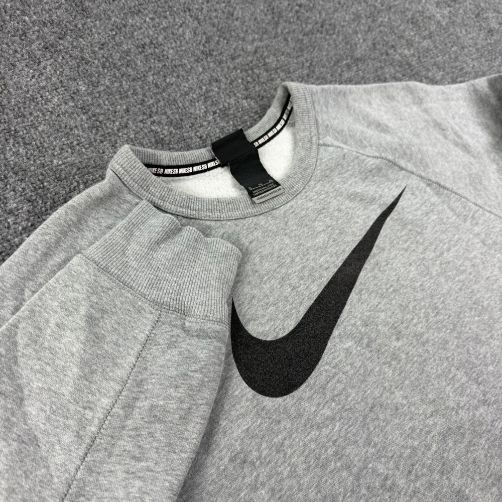 Nike SB Sweatshirt XL Grey Big Swoosh Logo Crewneck Pullover Mens
